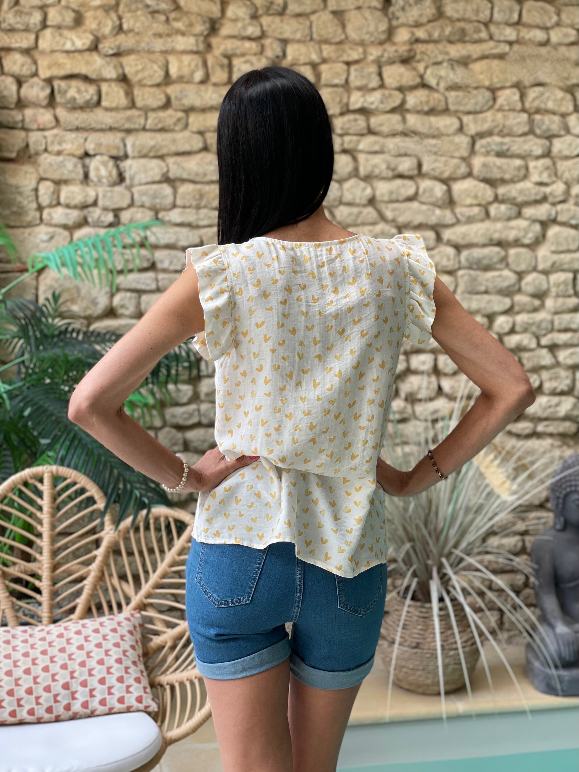 Facetune_20-07-2026-02-00-23