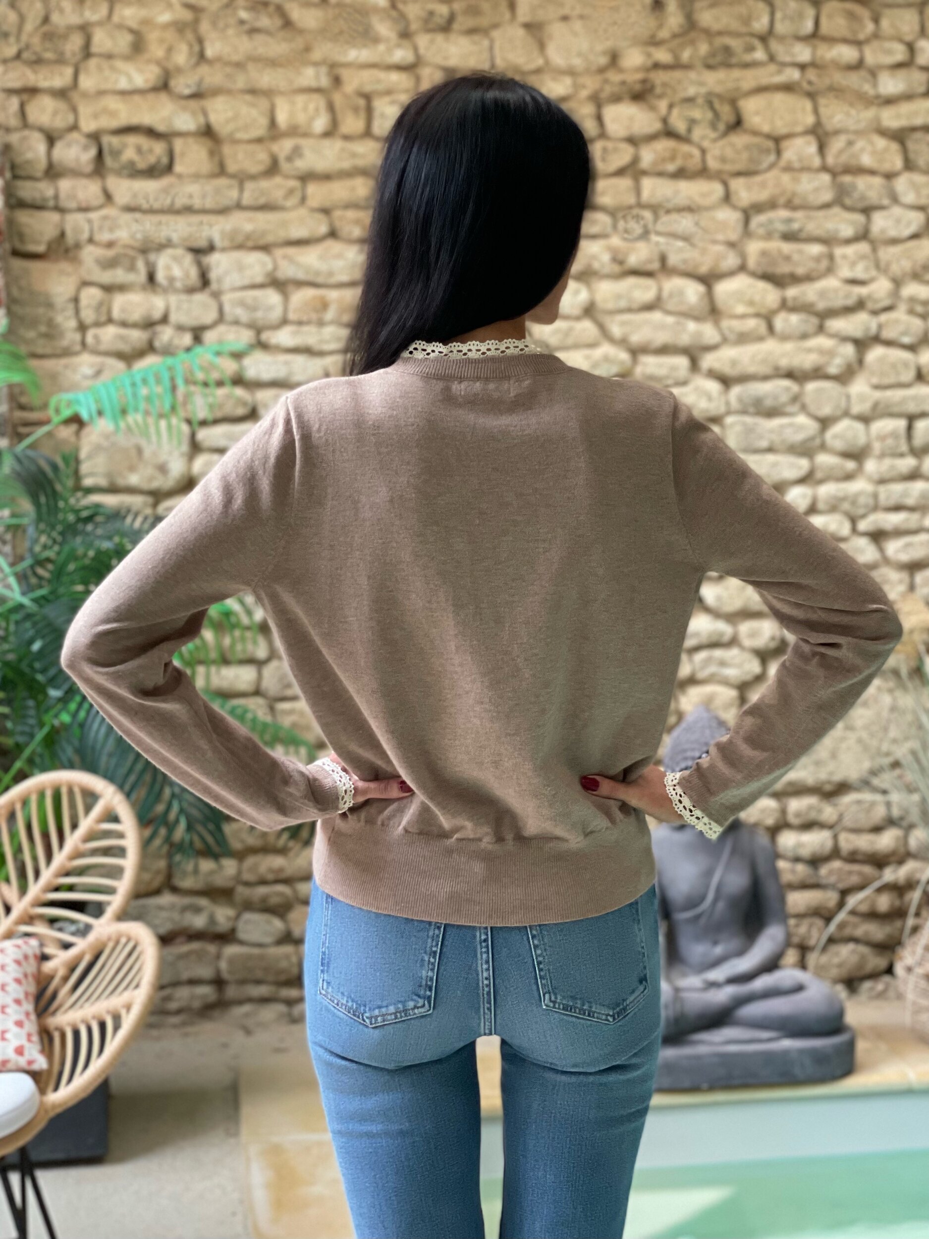 Facetune_21-09-2026-01-03-22