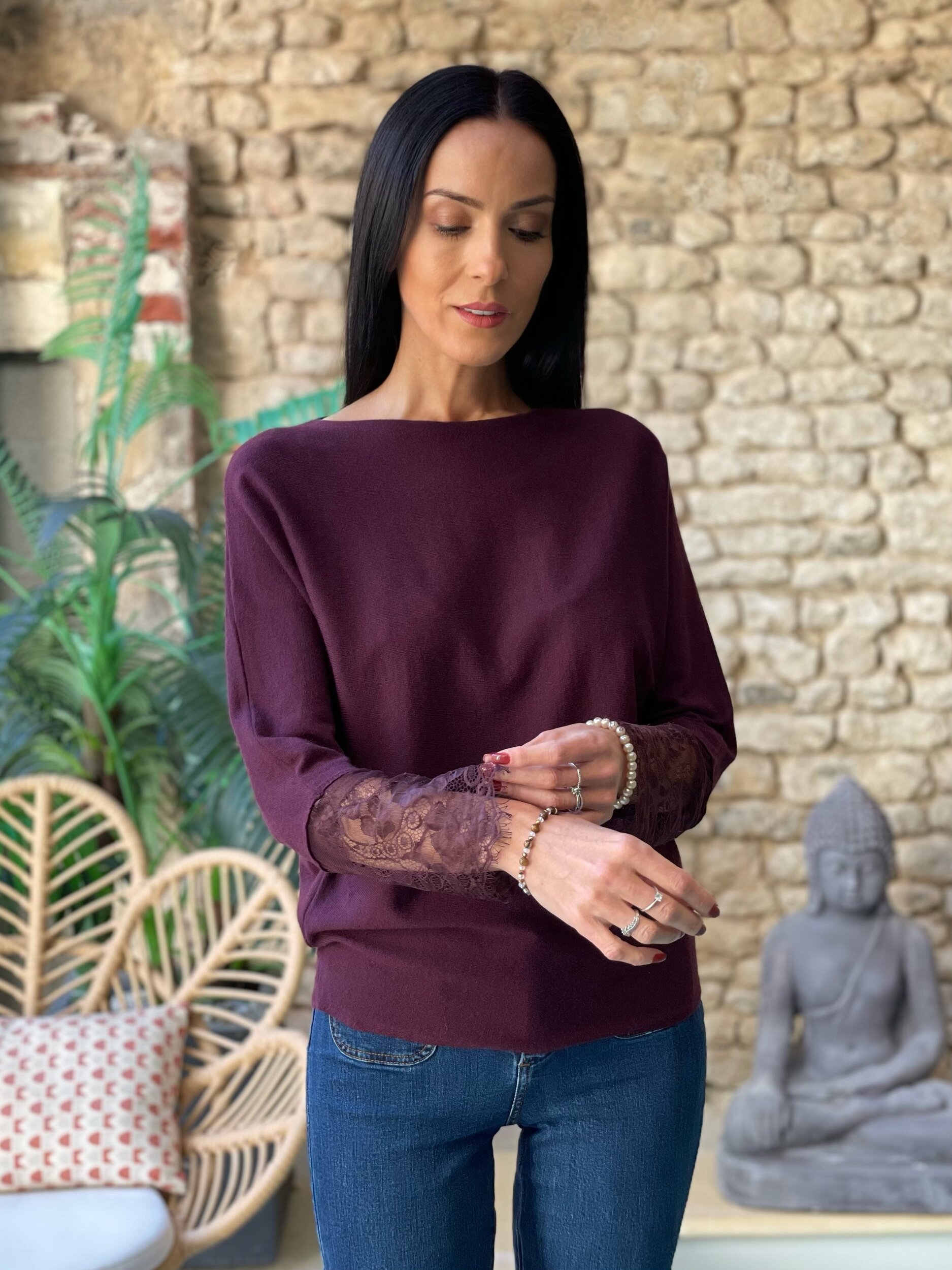 Pull avec manches en dentelle LOU coloris prune