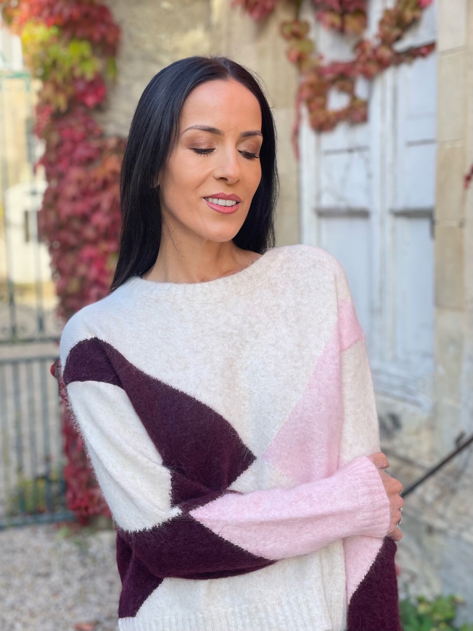 Facetune_18-10-2026-19-04-58