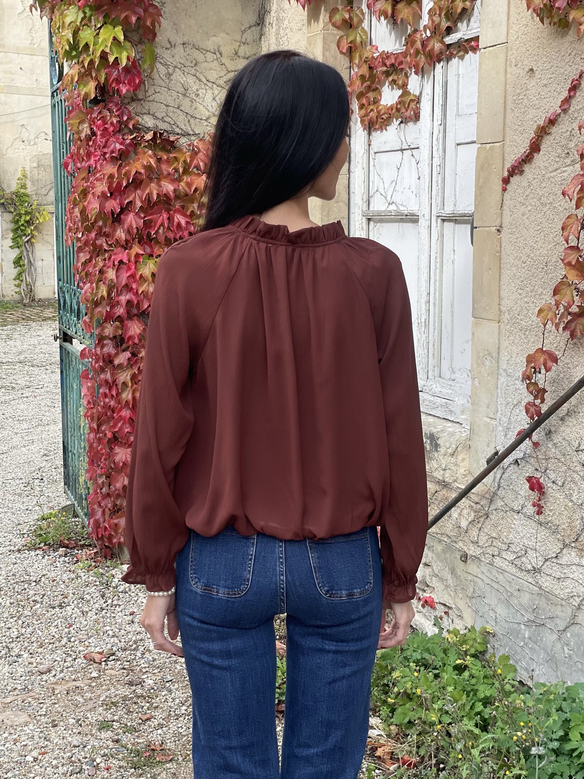 Facetune_18-10-2026-19-50-25