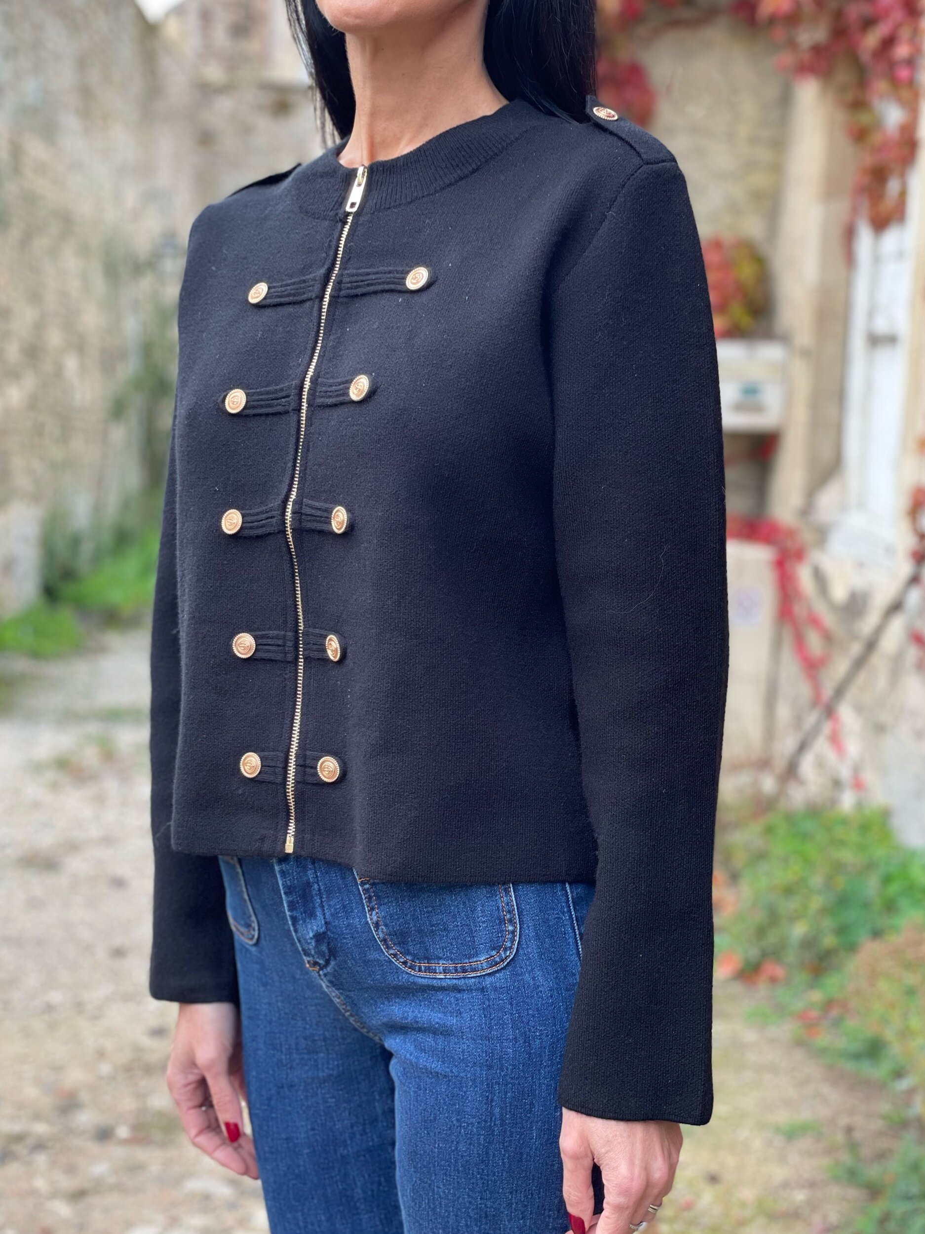 Facetune_18-10-2026-21-19-58