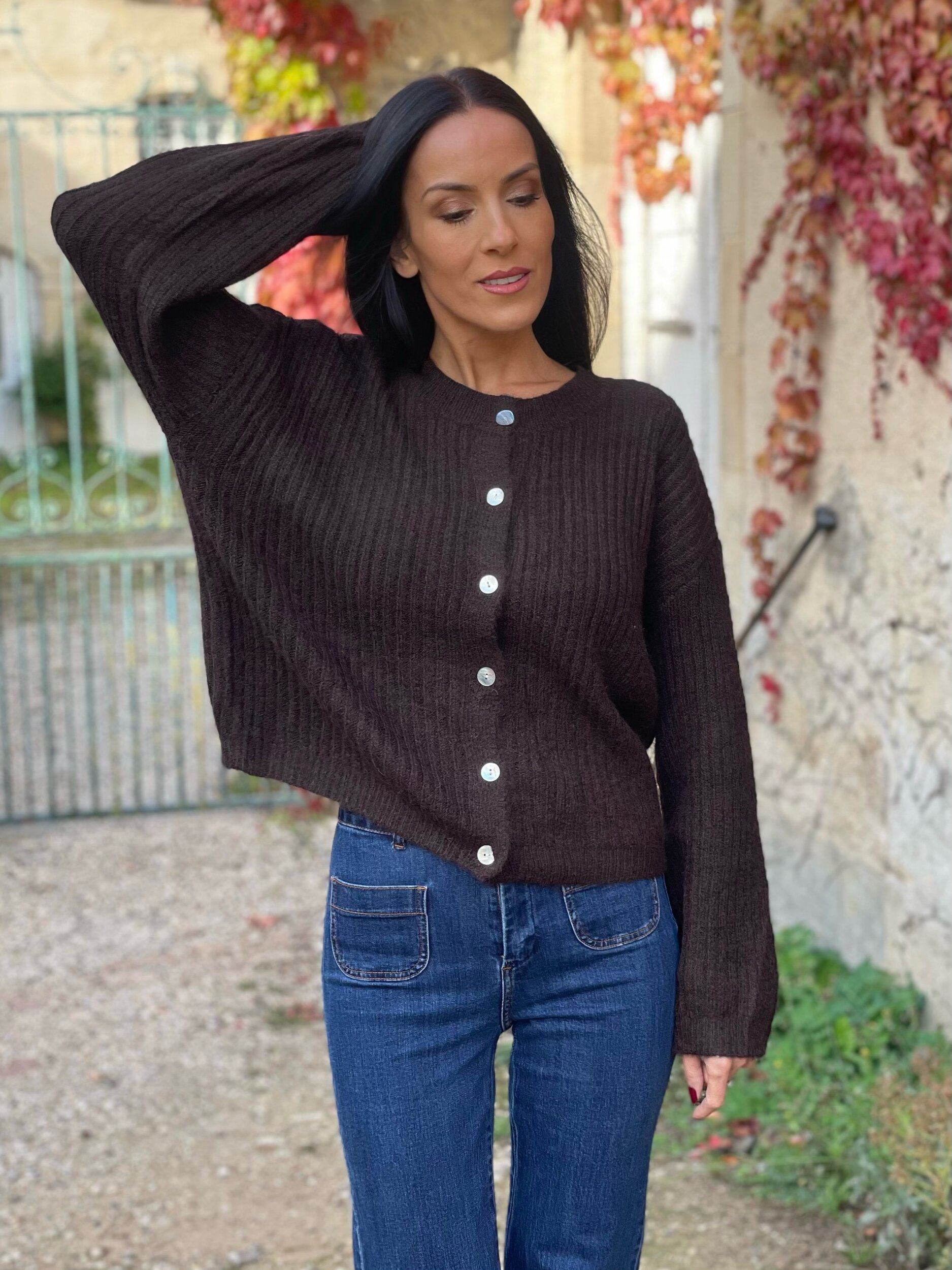 Facetune_18-10-2026-23-09-56