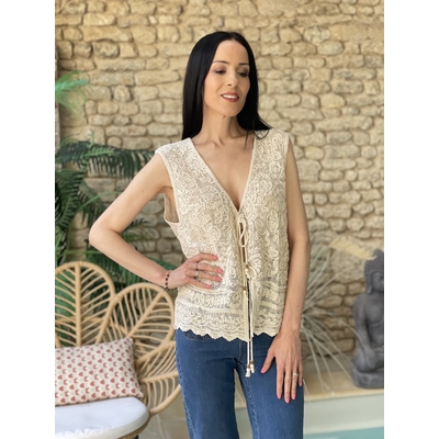 Facetune_24-05-2026-19-05-35