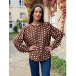 Facetune_19-10-2026-00-33-34