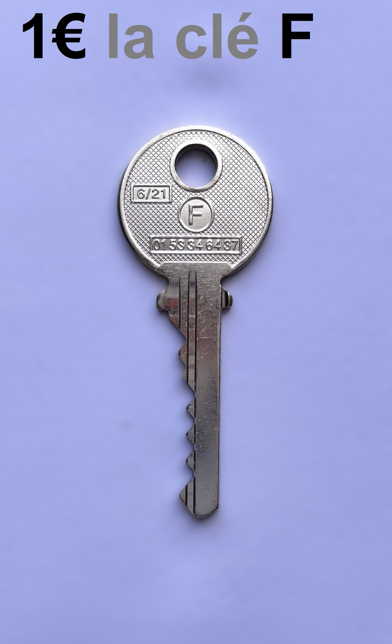 Clé F pass PTT F10 Pass-Trousseau 1€
