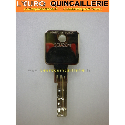 CLE BREVETEE MEDECO GAN MOINS CHER