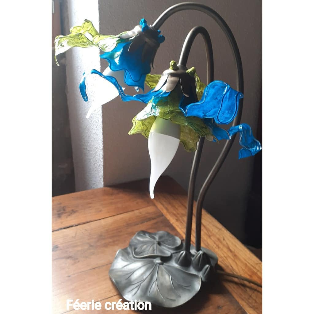 Lampe artisanale fleur bleue/verte féerie création