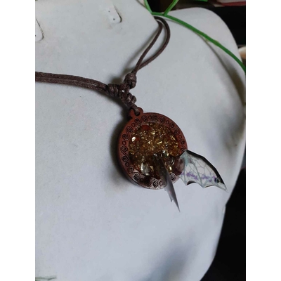 Collier bois cuir résine féerie création