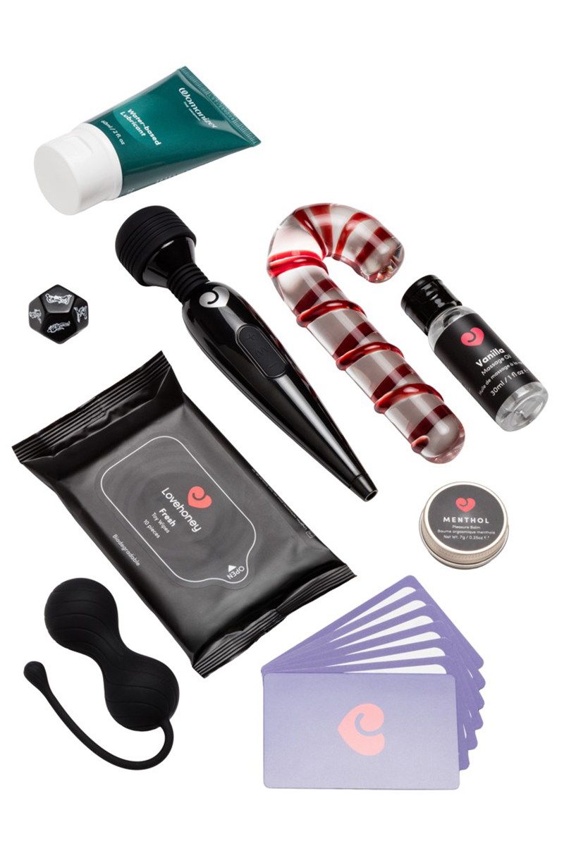 Produits de soin et petits accessoires du calendrier Luxury Magic Shiver