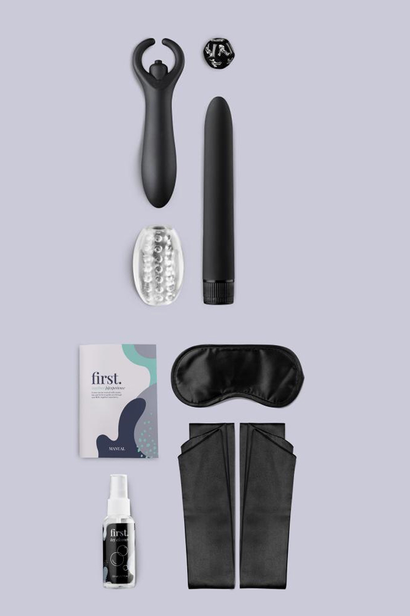 photo-accessoires-coquins-sextoys-du-Coffret-coquin-couple-First-Together-Experience-loveboxxx