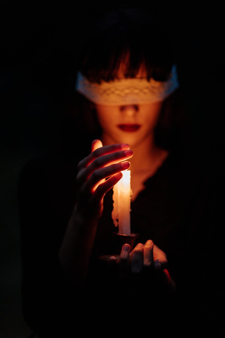 Frissons et Plaisirs 2025 : idées coquines pour un Halloween torride en couple