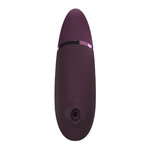 Stimulateur clitoridien Womanizer Next violet waterproof utilisable sous la douche vu de face - Ooh My God