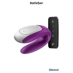 Stimulateur connecté et télécommande Double fun violet de chez Satisfyer, disponible chez oohmygod