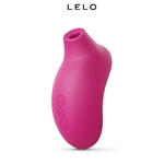 Stimulateur clitoridien sans contact Sona 2 rose Cerise de chez Lelo, procure de forts orgasmes et propose 12 modes de stimulation intenses - oohmygod