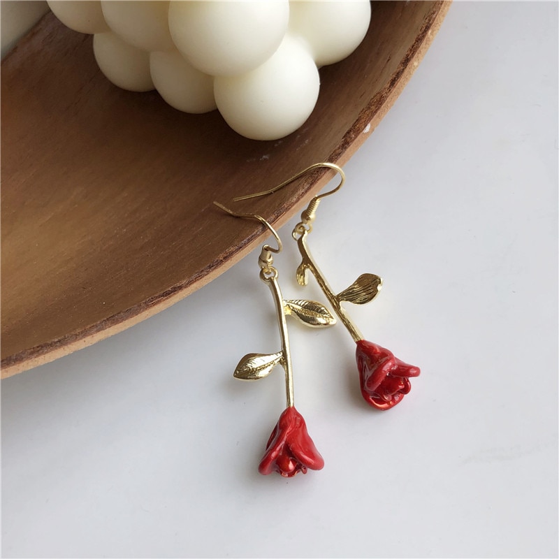 boucles_d'oreilles_fleur_rouge