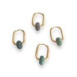 boucles d oreilles creoles avec pierre agate indienne deux paires exposees sur fond blanc cyrielle