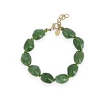 bracelet perles vert Apolline chic et naturel avec finitions dorees et expose sur fond blanc