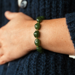 bracelet perles vert apolline melant eclat de l acier dore et nuances vertes en resine