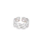 bague ajouree gladys ajustable en acier inoxydable vue sur fond blanc