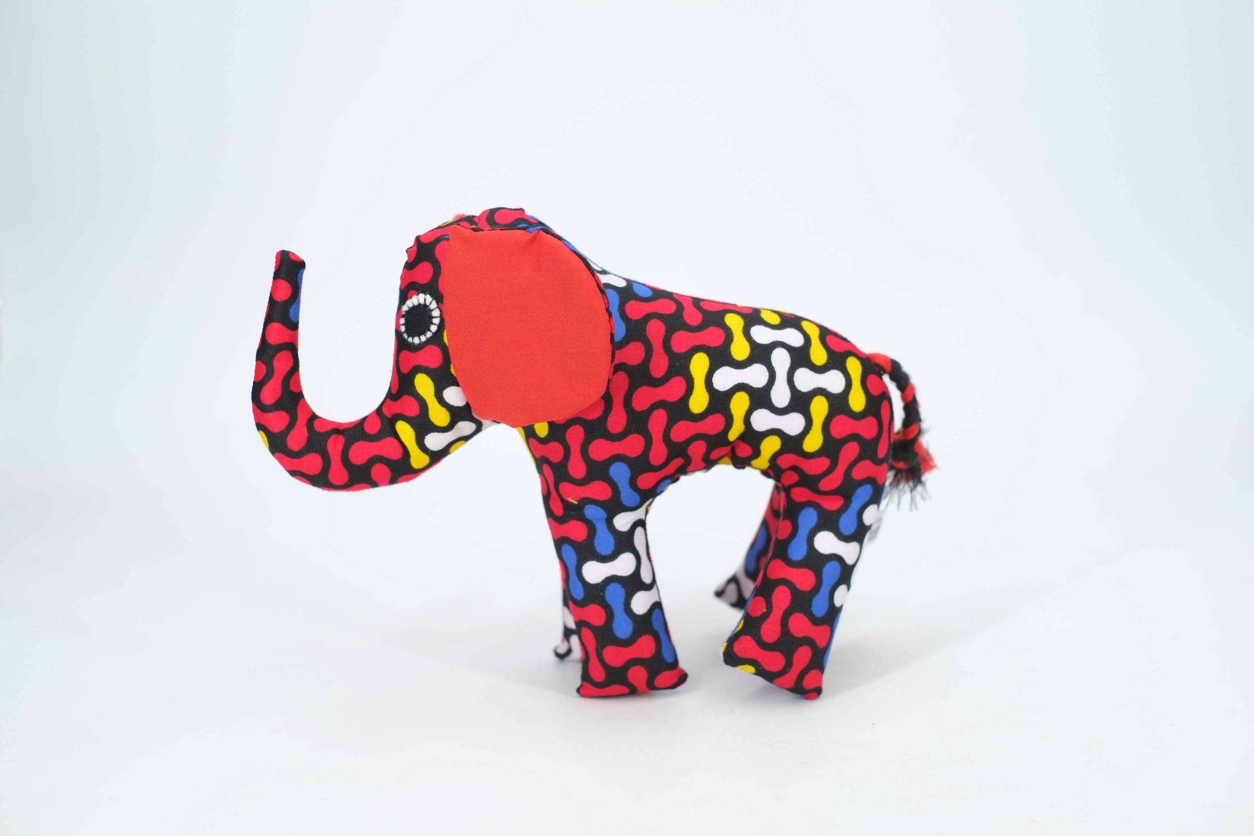 Petit éléphant décoratif en wax du Sénégal