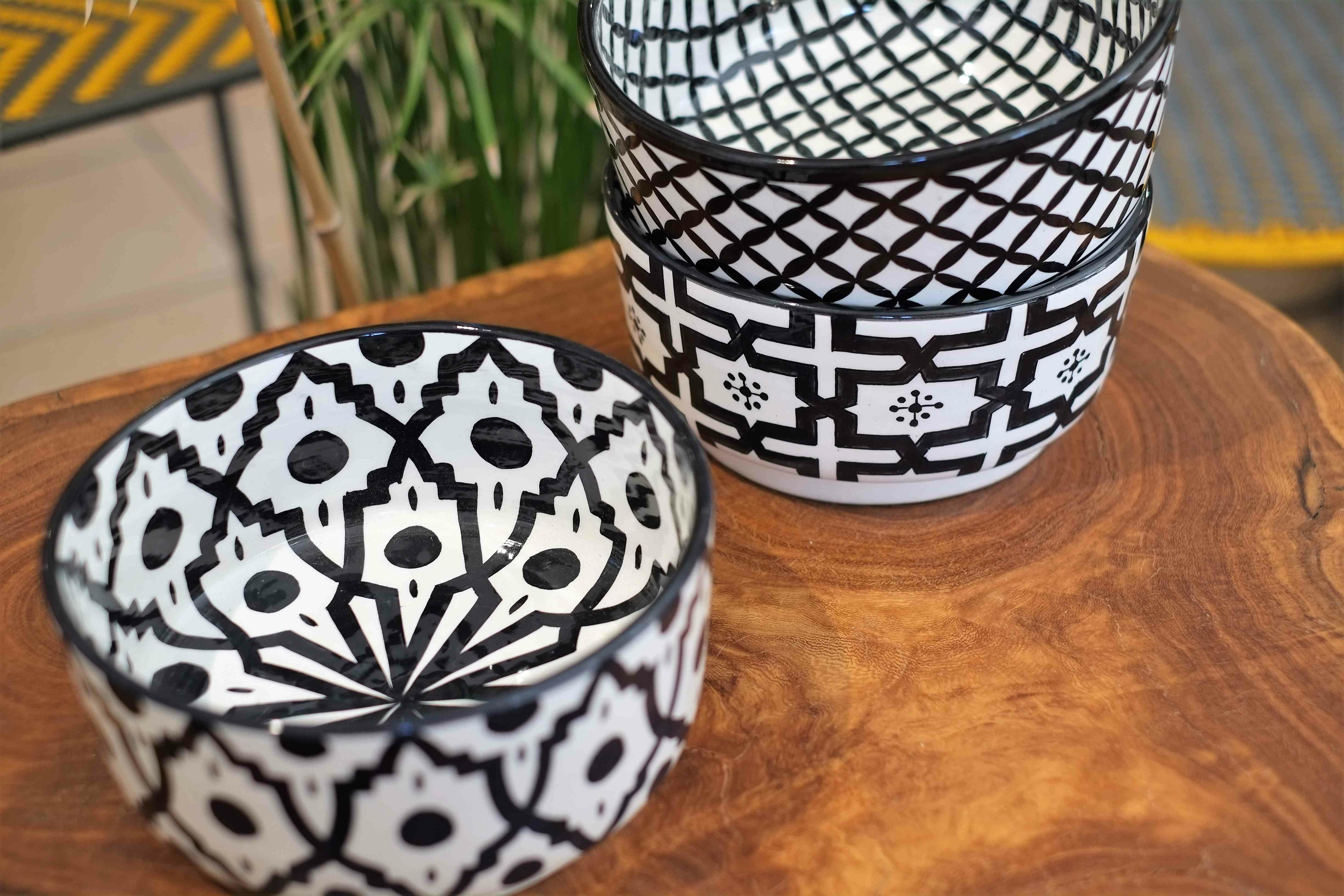 Saladier blanc et noir en céramique de Fès - Maroc