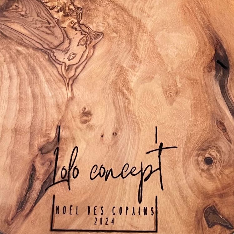 planche de présentation en bois dolivier