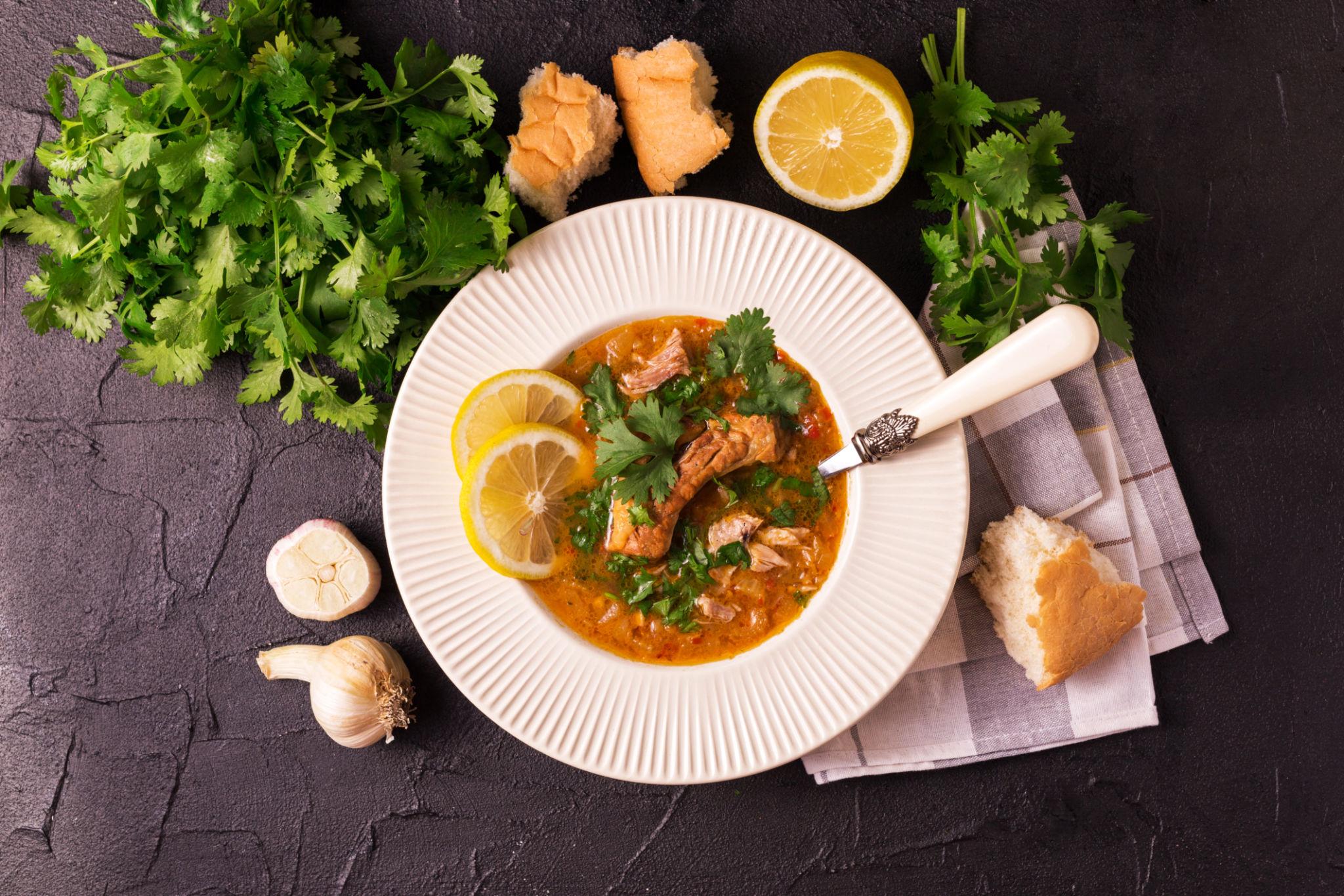 Soupe yéménite Marak Temani au Hawaij