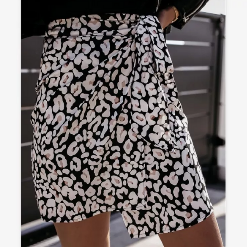 mini jupe imprimée noire femme boutique la selection parisienne