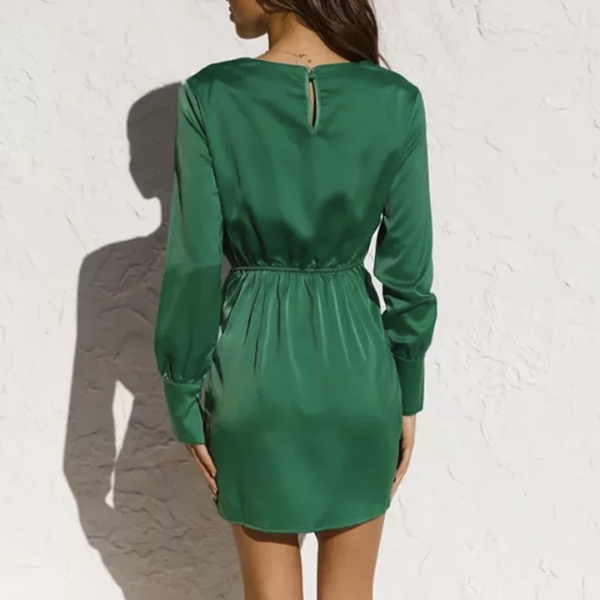 robe courte verte satin chic femme tenue pour occasion cocktail