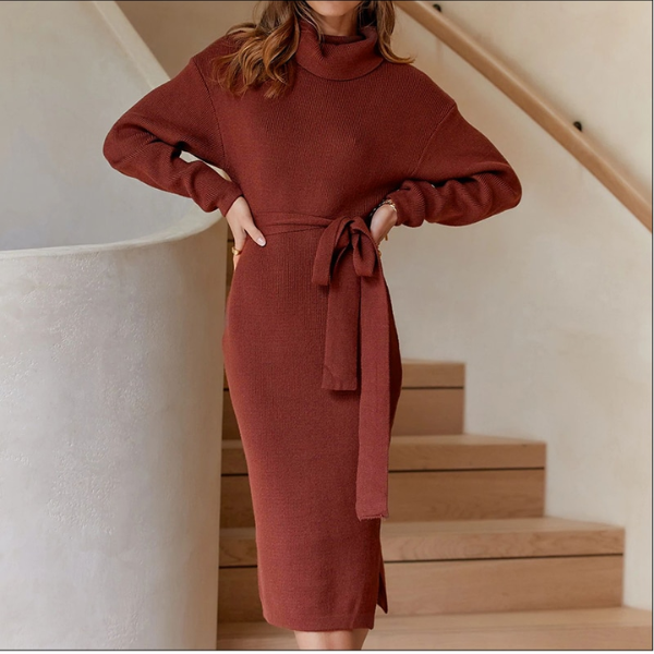 robe en laine longue col roulé rouge marron automne hiver 2022