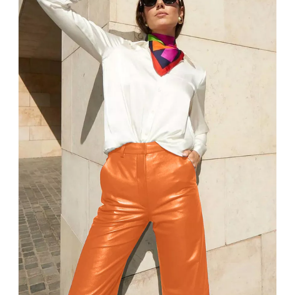 pantalon en cuir orange évasé taille haute pas cher