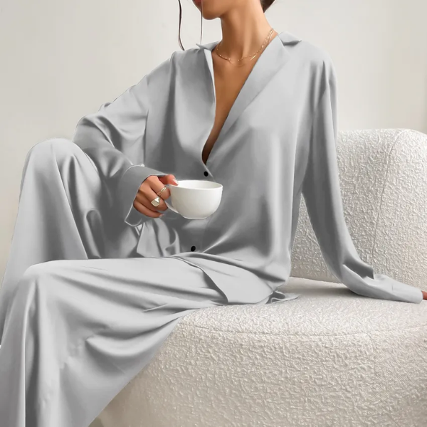 pyjama gris en satin femme