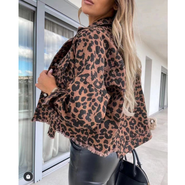 veste en jean  trocadéro imprimé léopard denim