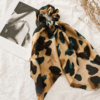 chouchou foulard foulchie imprimé léopard accessoire cheveux tendance 14
