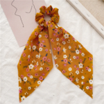 chouchou foulard accessoire cheveux original cadeau femme en ligne la selection parisienne foulchie imprimé fleuri 6