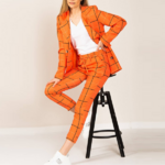 tailleur veste pantalon chic femme orange à carreaux vintage