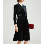 robe portefeuille velours noir pas chère en ligne