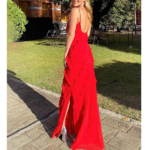 robe longue rouge à bretelles dos ouvert