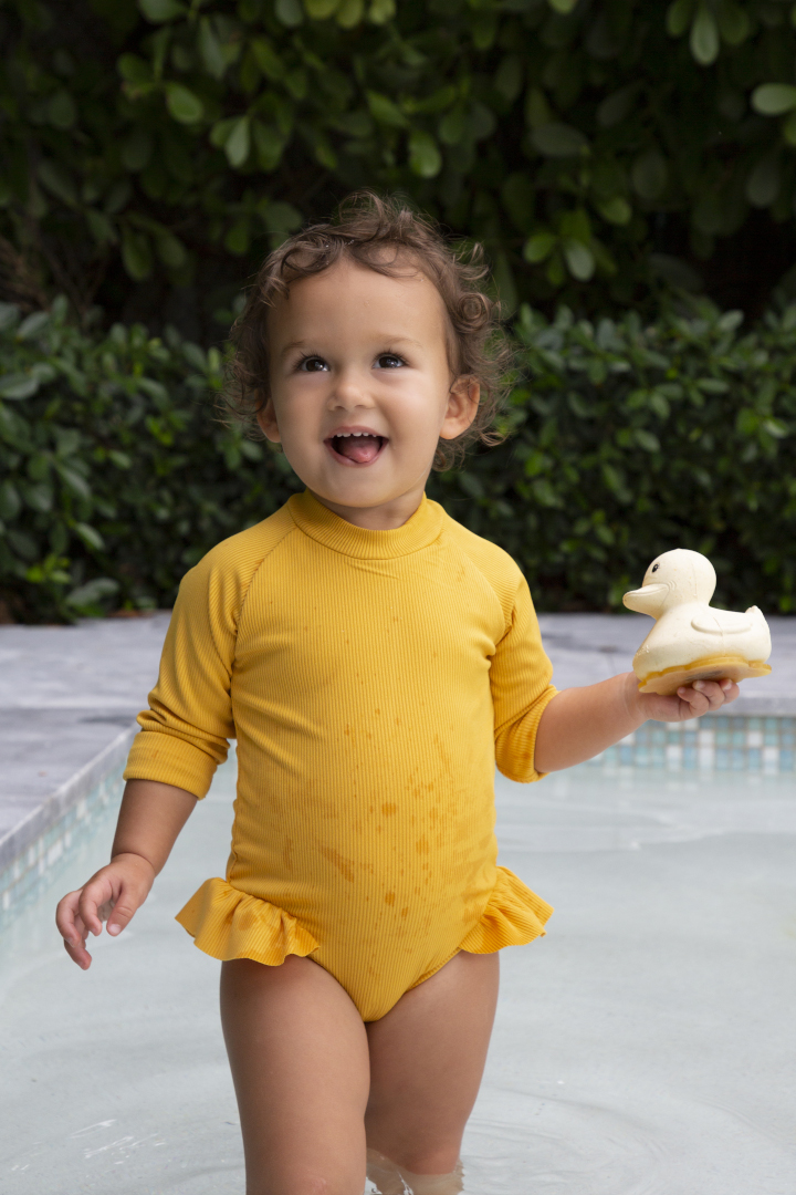 jouet-de-bain-squeeze-n-spash-caoutchouc-naturel-recycle-sable