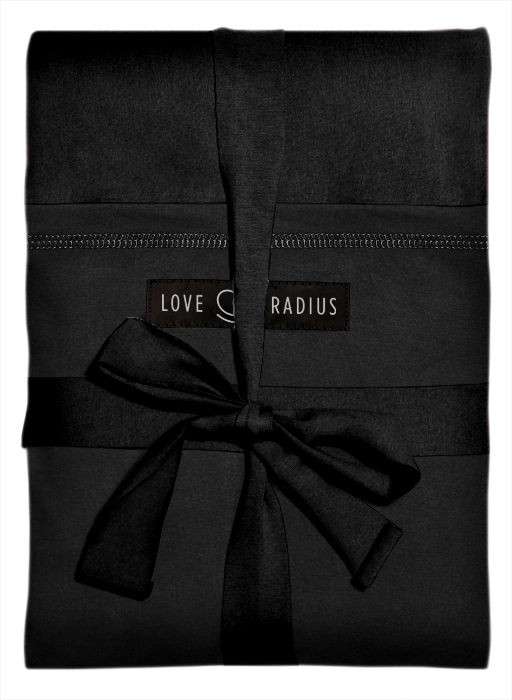 echarpe-love-radius-l-originale-noir-poche-noire