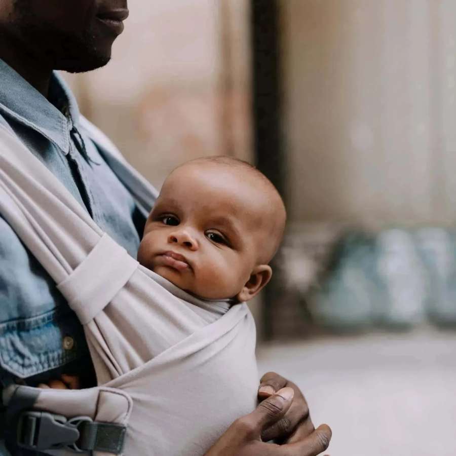 Boba Bliss gris - porte bébé naissance7