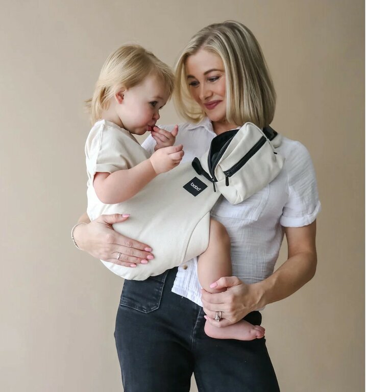 reglage-de-la-boucle-de-securite-du-porte-bebe-boba-buddy-beige