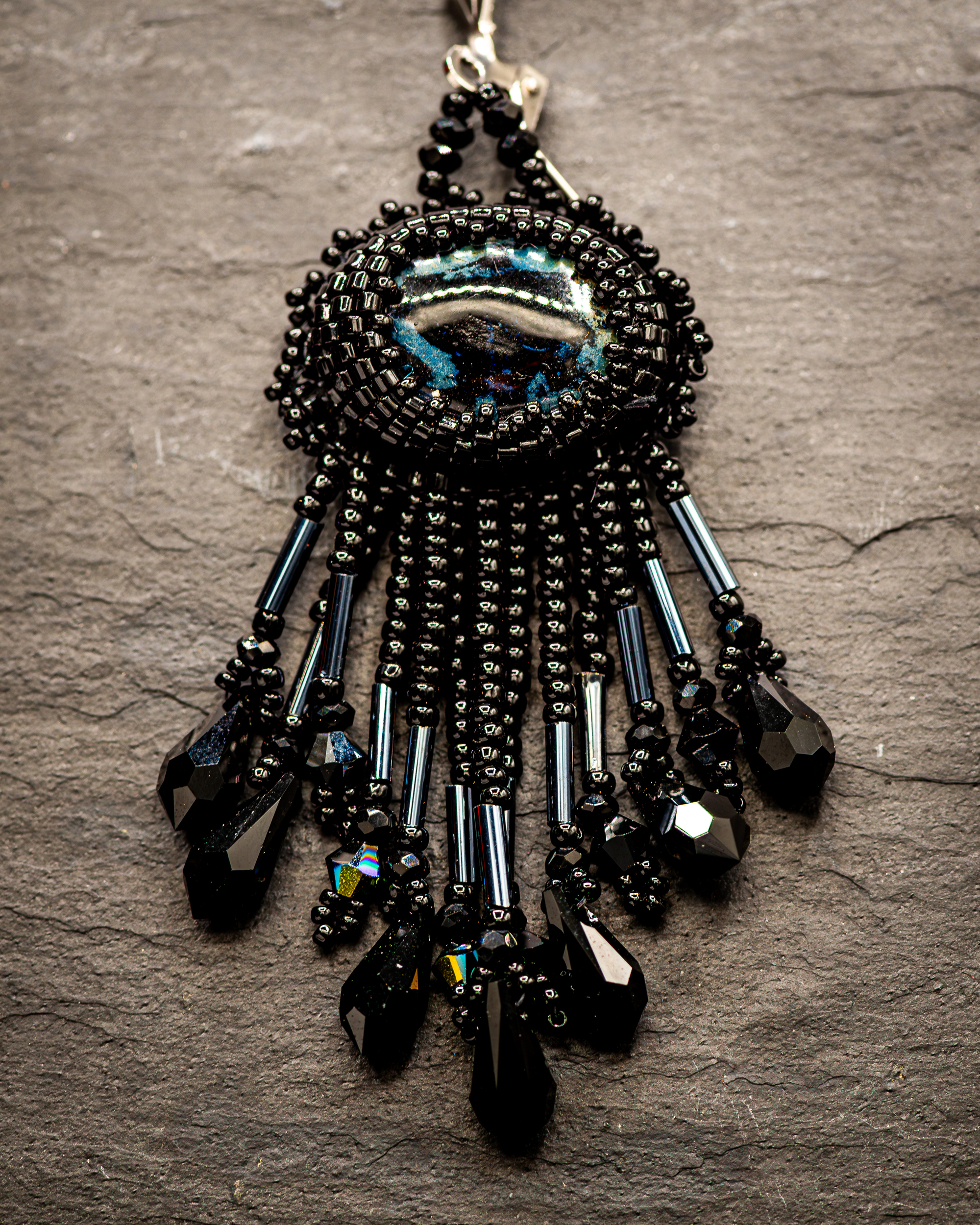 black swan mono 02