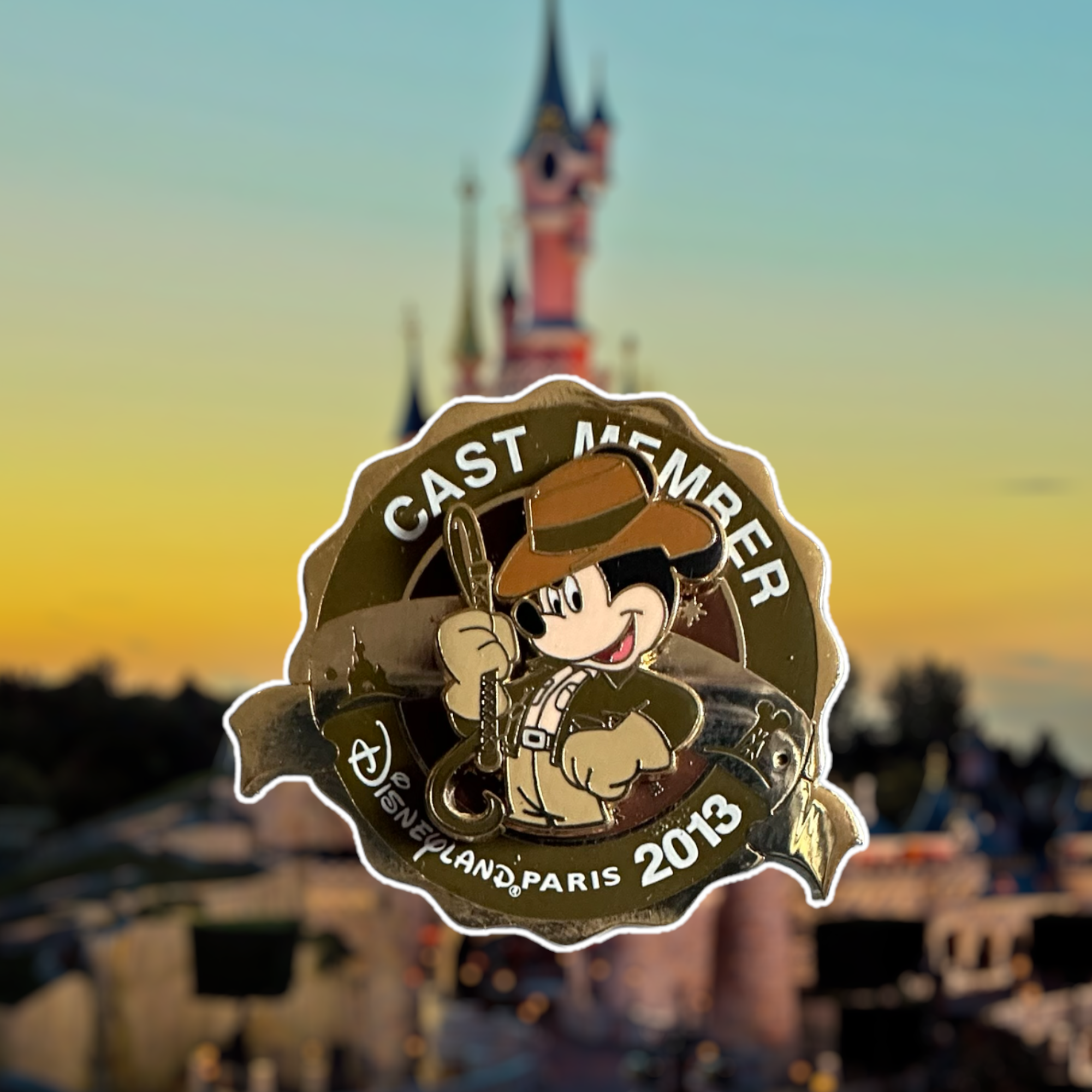 Disney - Mickey Mouse : Pin’s Cast Member Indiana Jones 2013 EL