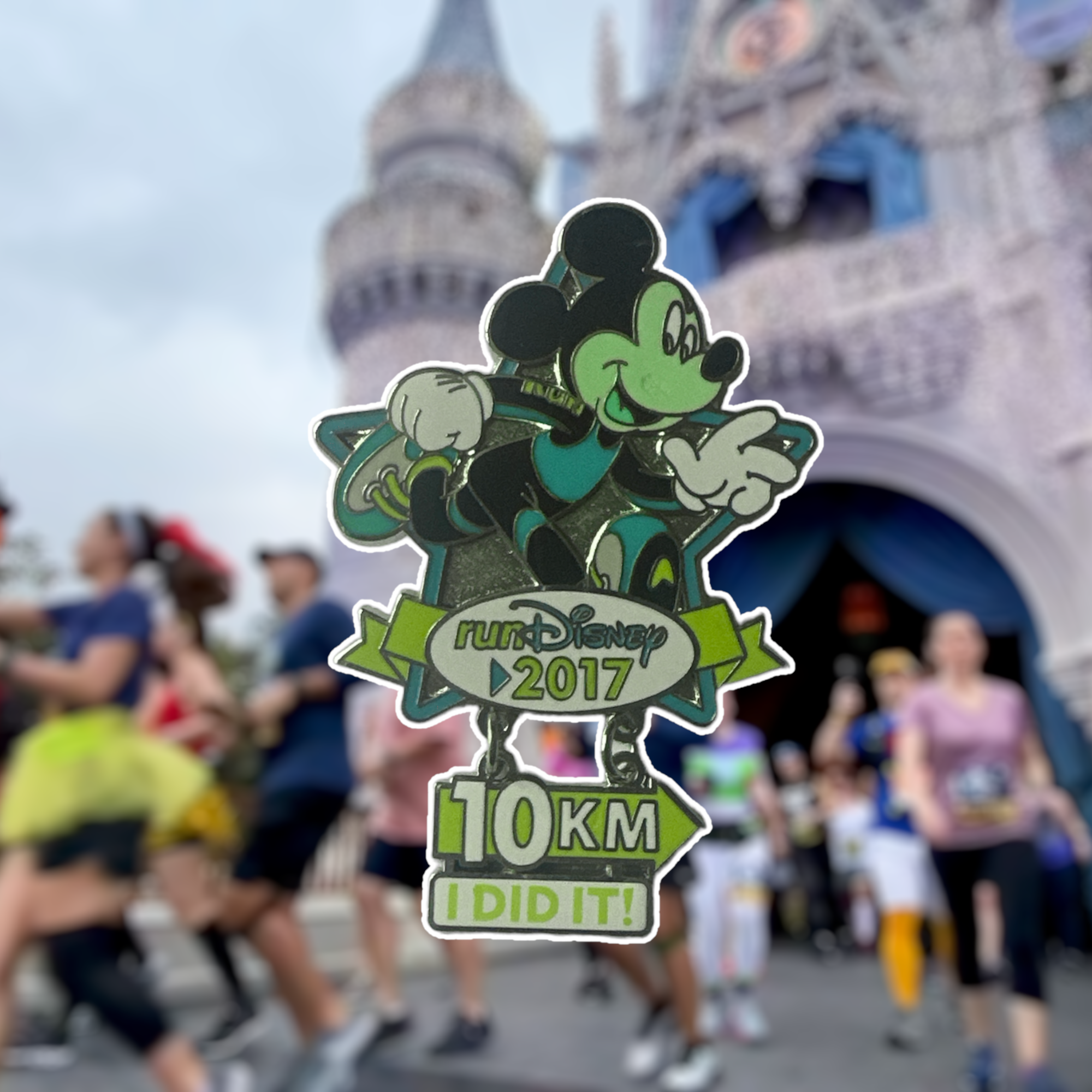 Disney - Mickey Mouse : Pin\'s 10 km I Did It EL