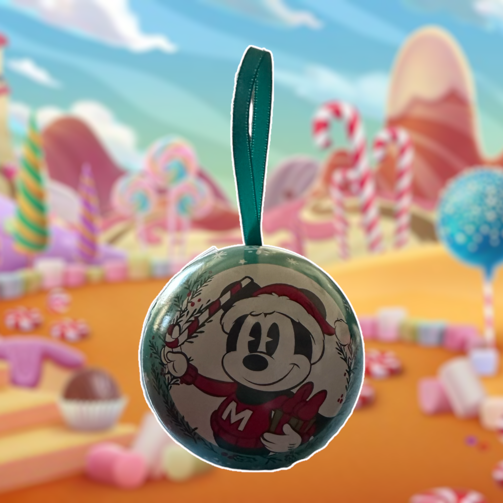 Disney - Mickey Mouse : Boule comportant du chocolat fourré à la crème de lait le palais des goodies