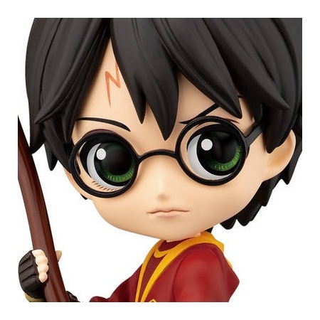 harry-potter-figurine-harry-potter-quidditch-style-q-posket-vers a