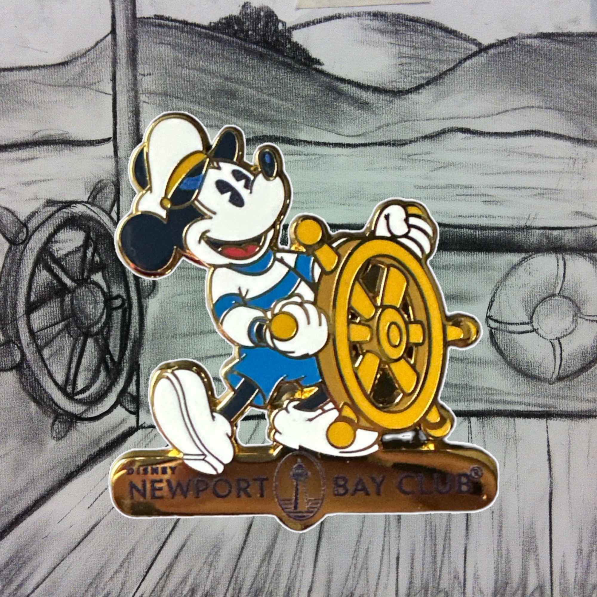 Disney - Mickey Mouse : Pin\'s Newport Bay Club 0E