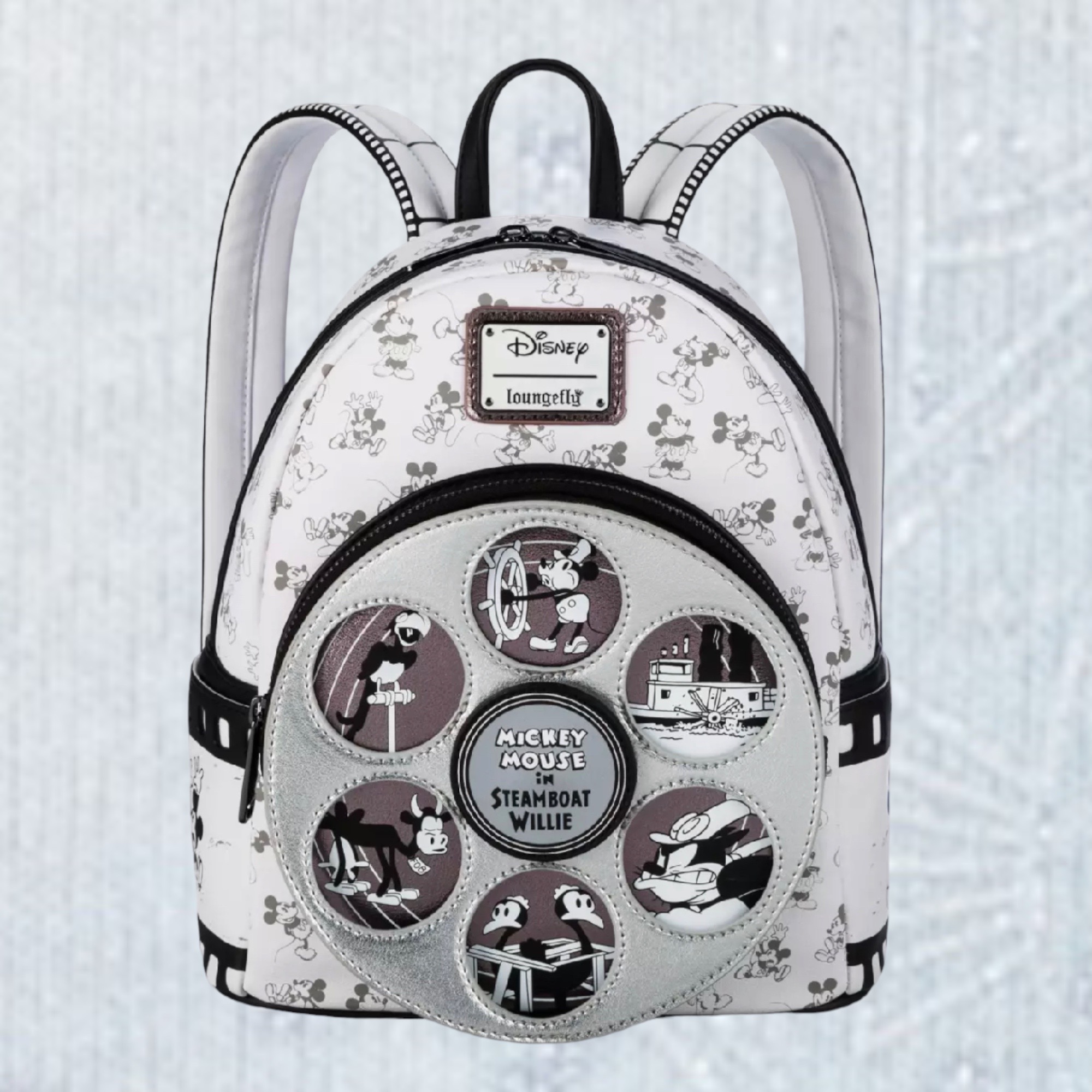 Disney - Loungefly : Sac à dos Mickey Steamboat Willie